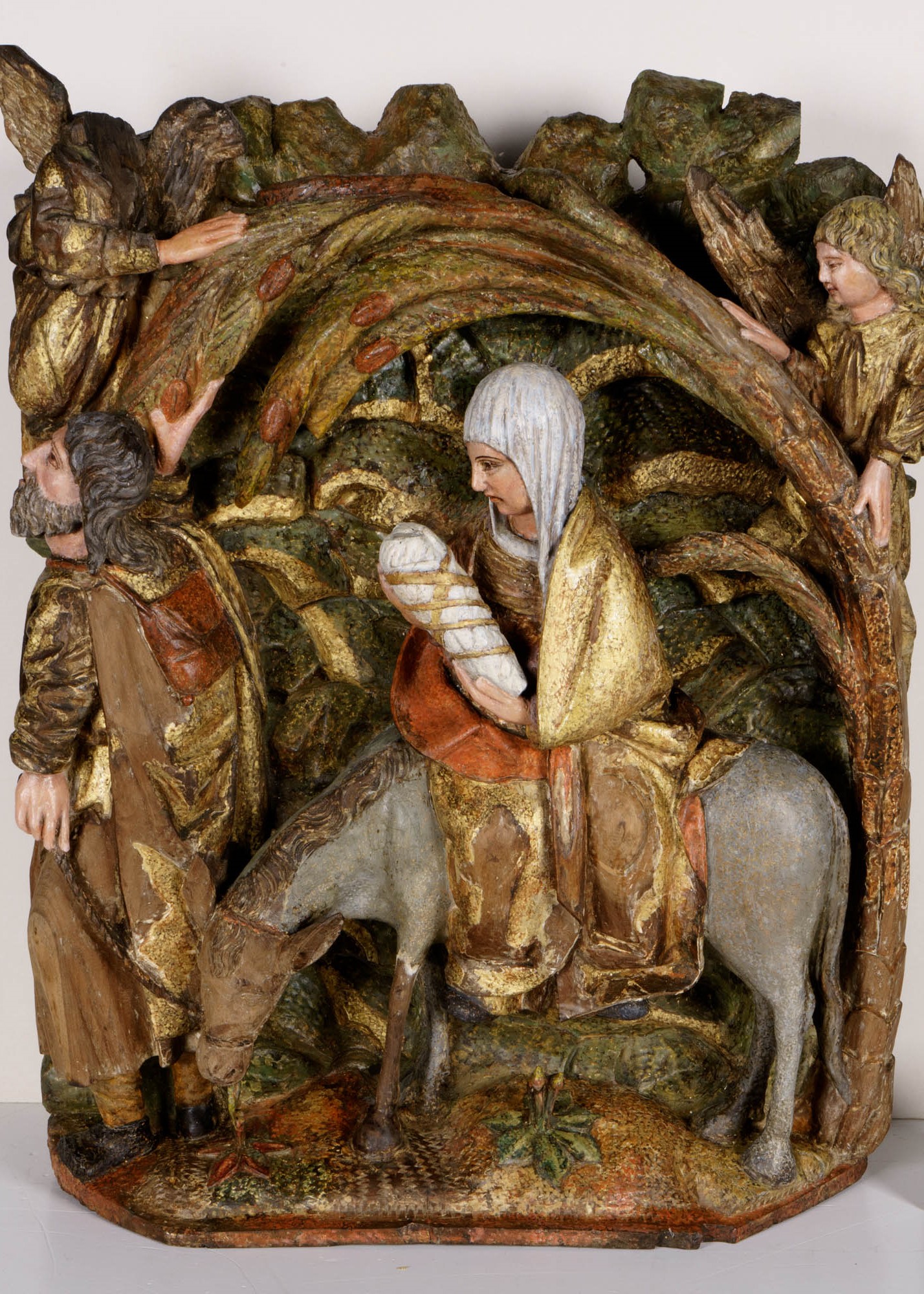 Ucieczka Świętej Rodziny do Egiptu, autor nieznany, XVI(?), drewno, rzeźba, polichromia, złocenie, srebrzenie, wys. 68 cm, szer. 54,5 cm, 13 cm, Muzeum Okręgowe w Lesznie, nr inw. MLE69